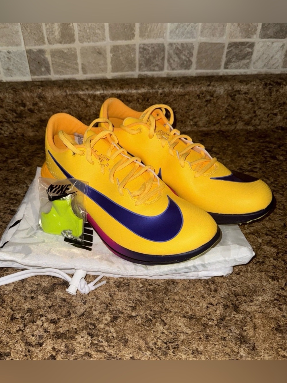 Nike Triple Jump Elite 3 Track & Field Jumping Spikes HV6425-800  Size 11 no box